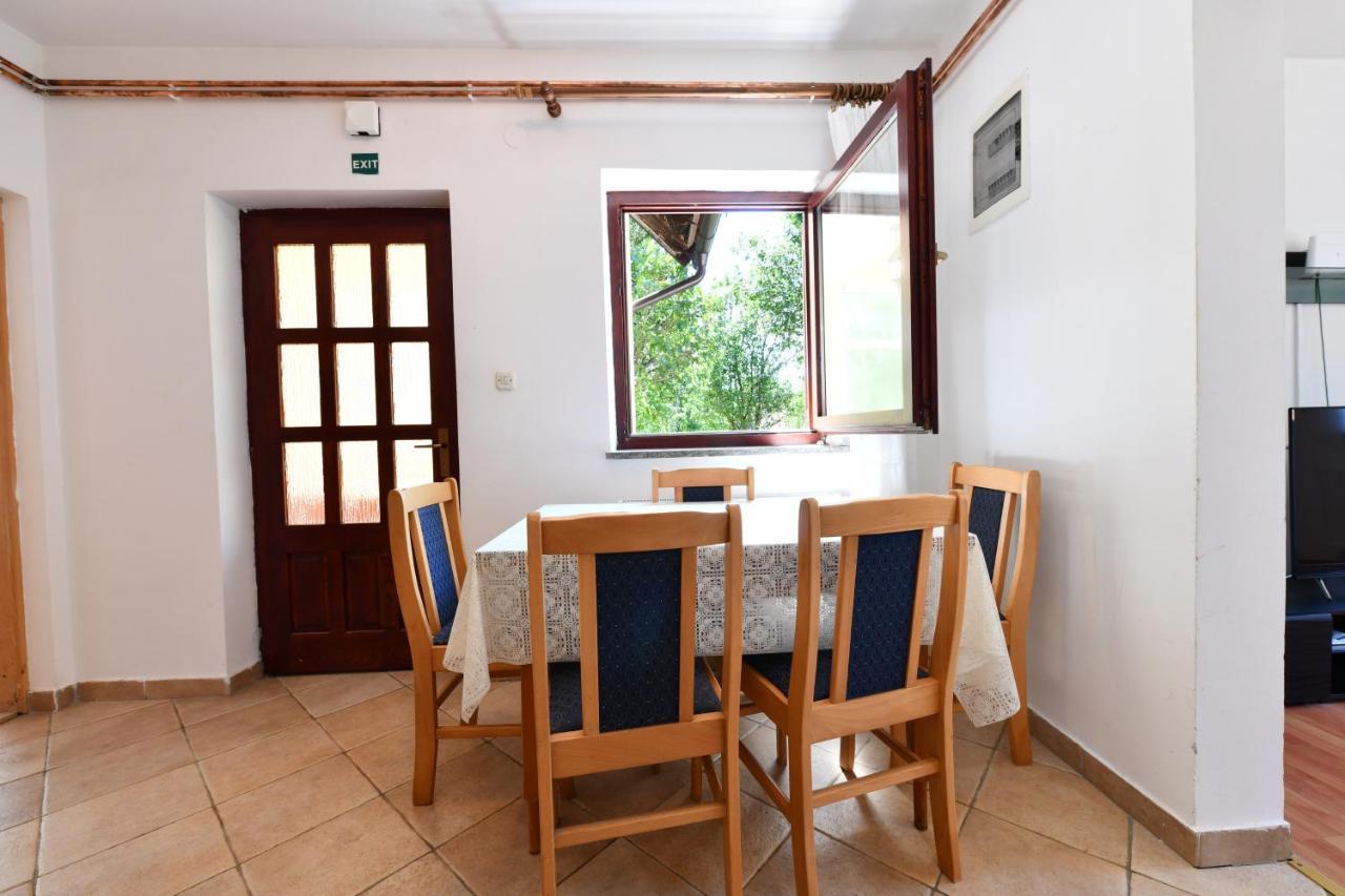 Holiday Home Matan Saborsko Экстерьер фото
