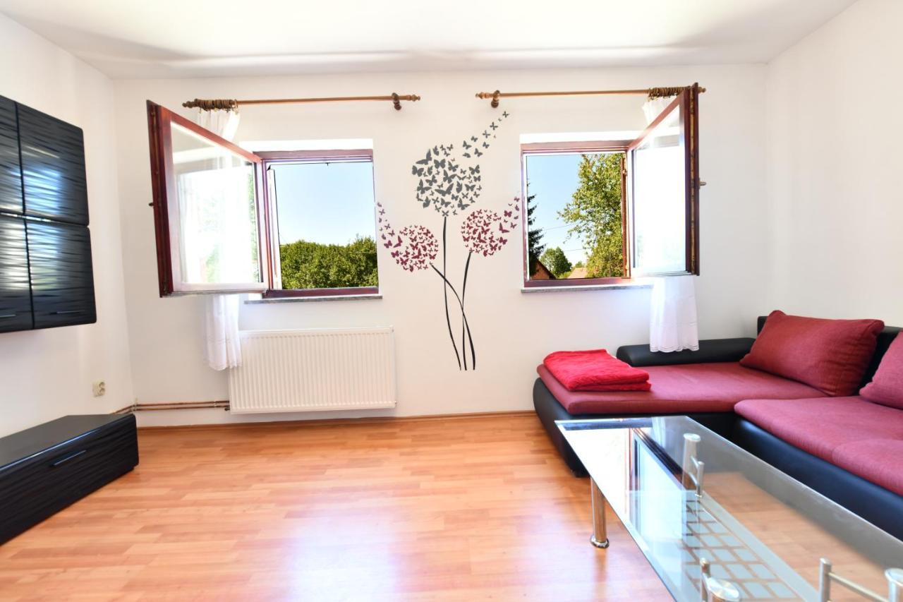 Holiday Home Matan Saborsko Экстерьер фото
